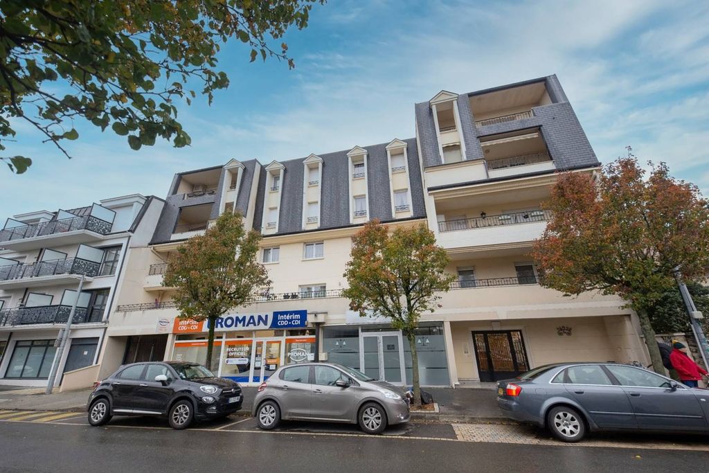 Achat appartement à vendre 3 pièces 70 m² - Pontault-Combault