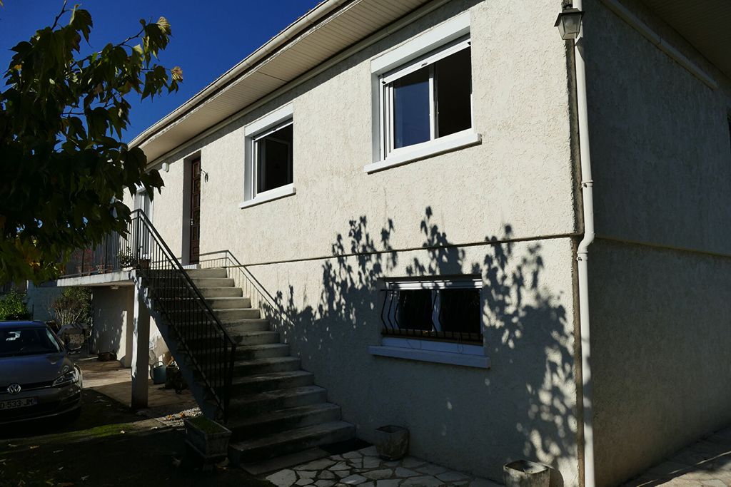 Achat maison à vendre 3 chambres 125 m² - Pradines