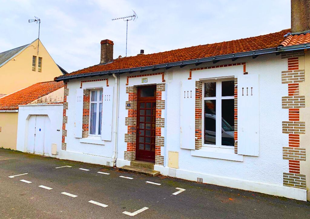 Achat maison à vendre 2 chambres 69 m² - La Roche-sur-Yon