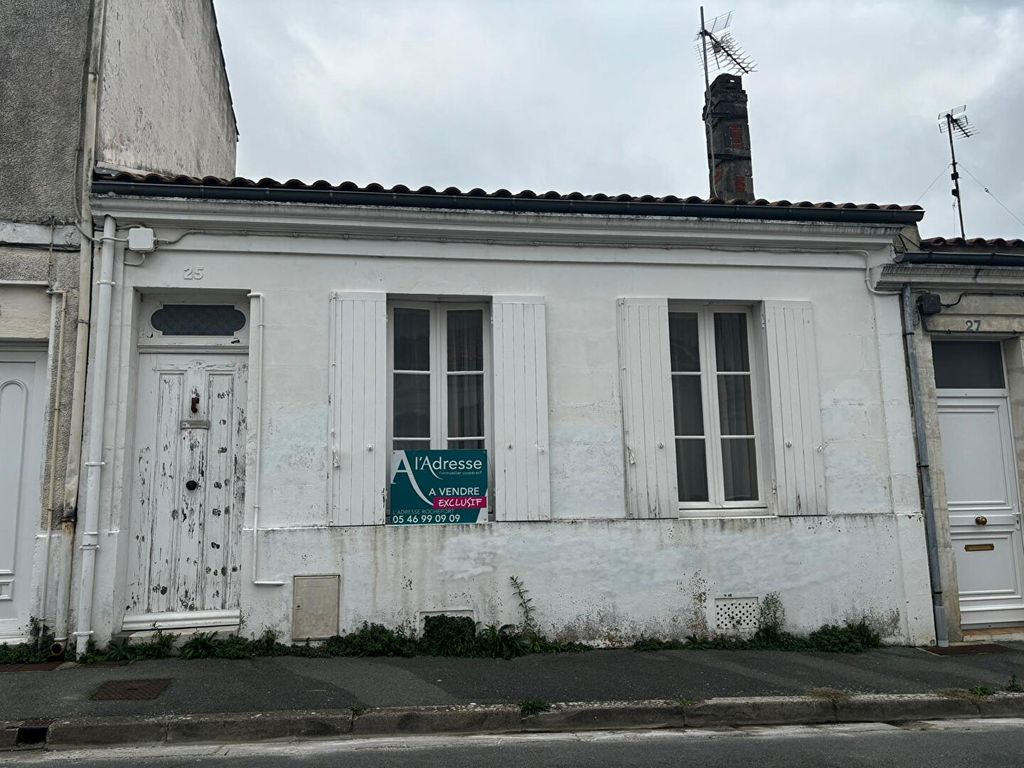 Achat maison à vendre 2 chambres 59 m² - Rochefort