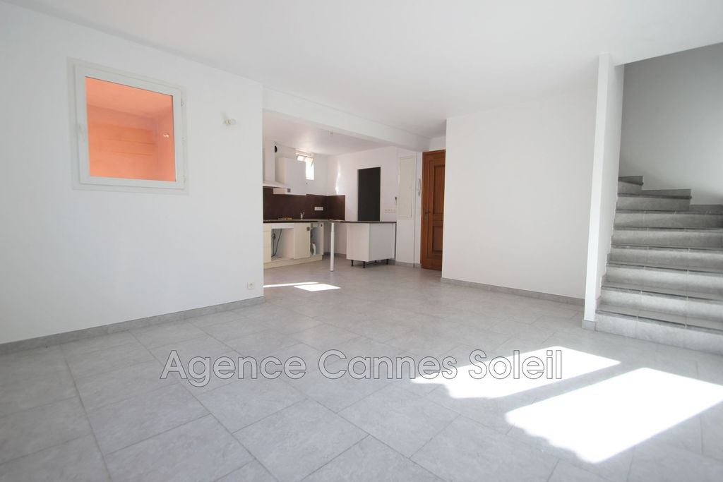 Achat appartement 4 pièce(s) La Roquette-sur-Siagne