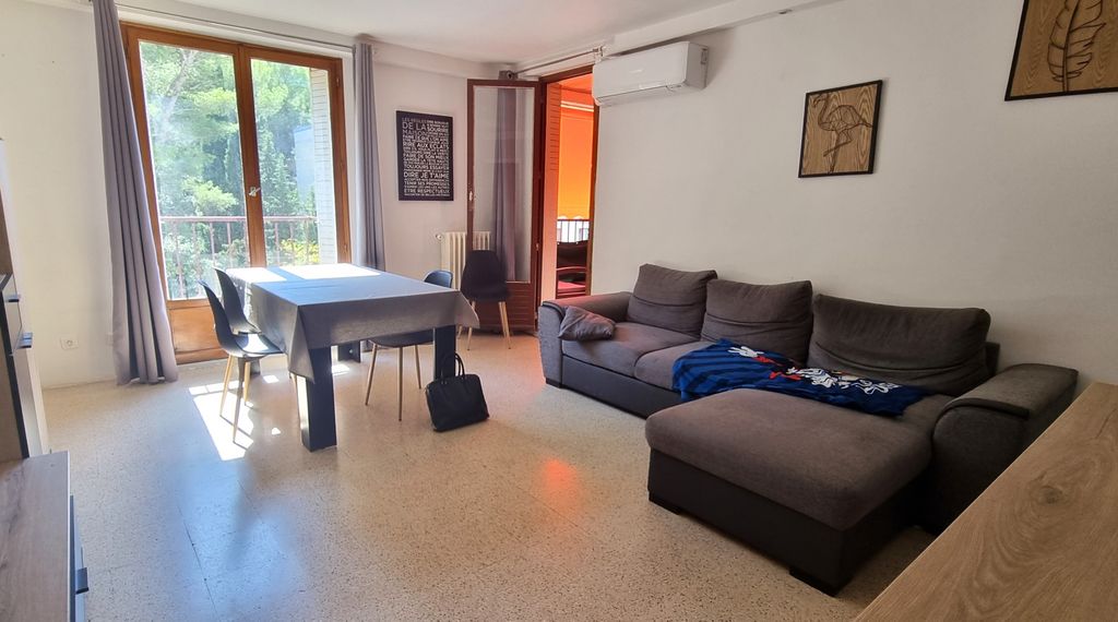 Achat appartement à vendre 4 pièces 76 m² - Marseille 8ème arrondissement