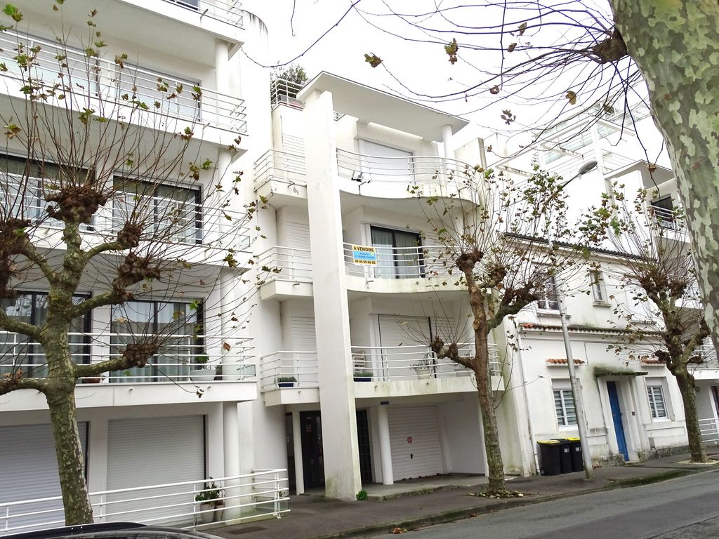 Achat appartement à vendre 3 pièces 64 m² - Royan