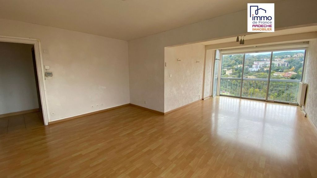 Achat appartement à vendre 5 pièces 98 m² - Privas