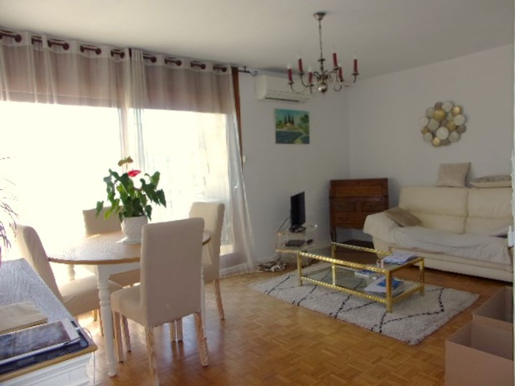 Achat appartement à vendre 6 pièces 60 m² - Marseille 13ème arrondissement