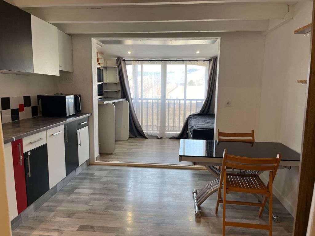 Achat appartement à vendre 2 pièces 49 m² - Saint-Vallier-de-Thiey