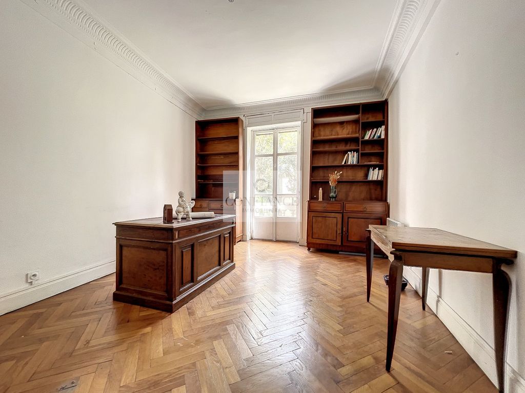 Achat appartement à vendre 4 pièces 140 m² - Nice