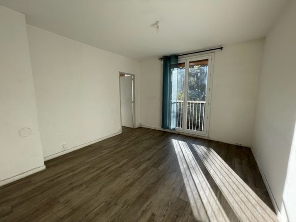 Achat appartement à vendre 3 pièces 55 m² - Salon-de-Provence