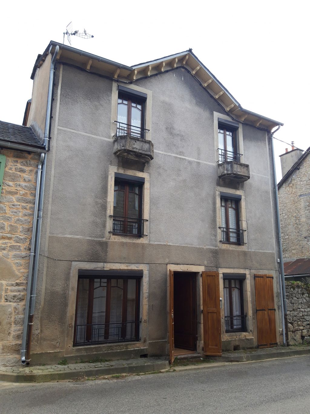 Achat maison à vendre 4 chambres 110 m² - Sévérac-d'Aveyron