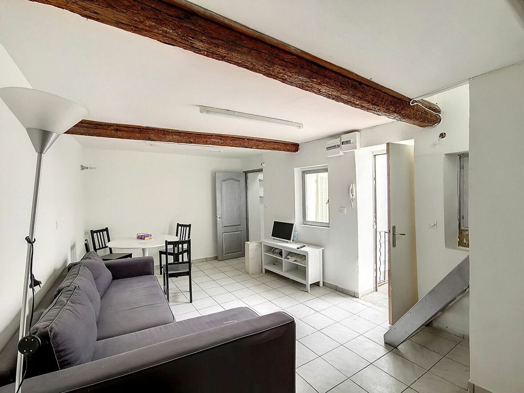 Achat triplex à vendre 1 pièce 50 m² - Toulon