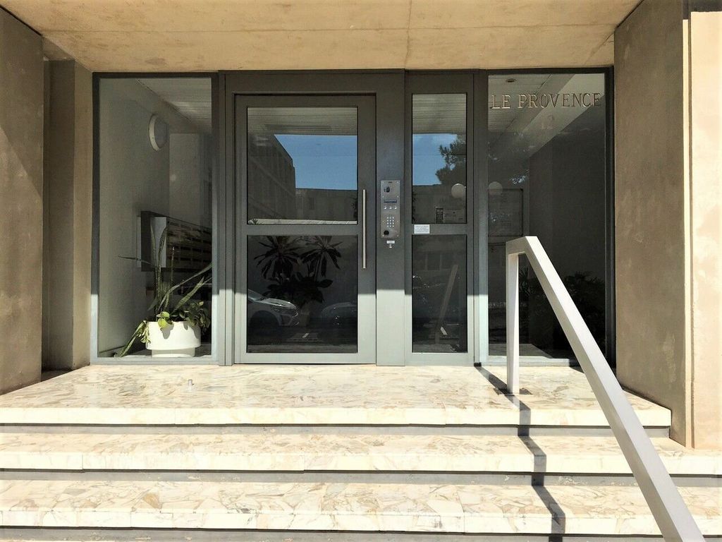 Achat appartement à vendre 4 pièces 106 m² - Marseille 9ème arrondissement