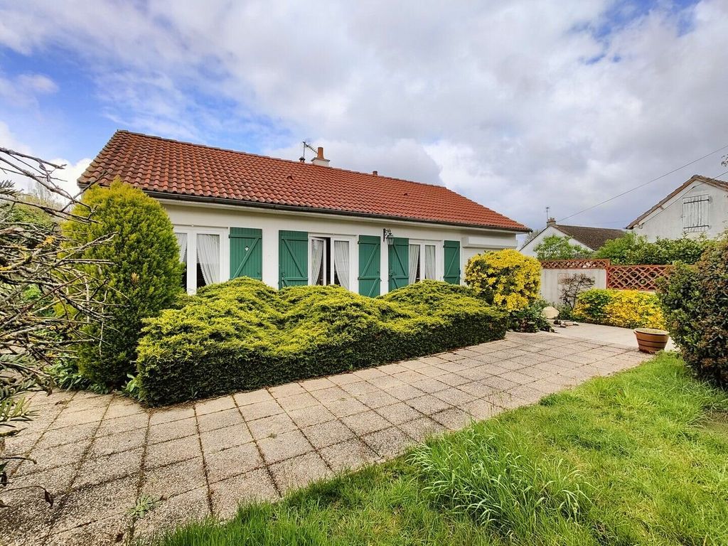 Achat maison à vendre 2 chambres 70 m² - Sully-sur-Loire