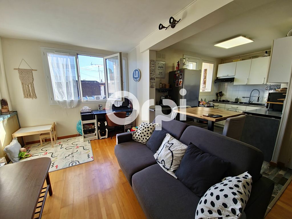 Achat appartement à vendre 2 pièces 39 m² - Neuilly-Plaisance