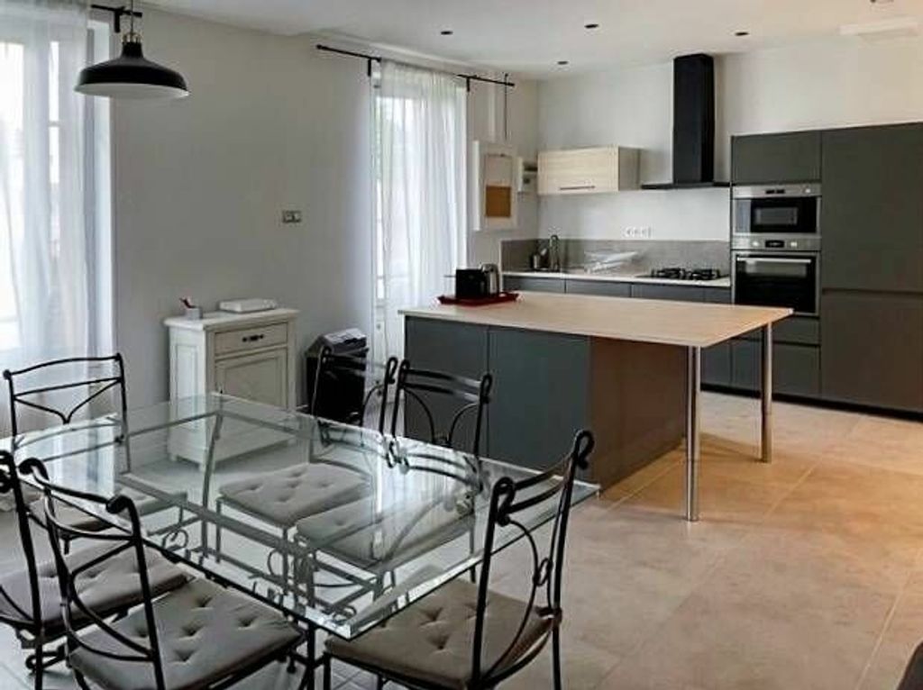 Achat appartement à vendre 4 pièces 93 m² - Lyon 8ème arrondissement