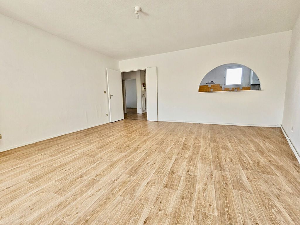 Achat appartement à vendre 3 pièces 66 m² - Balaruc-les-Bains