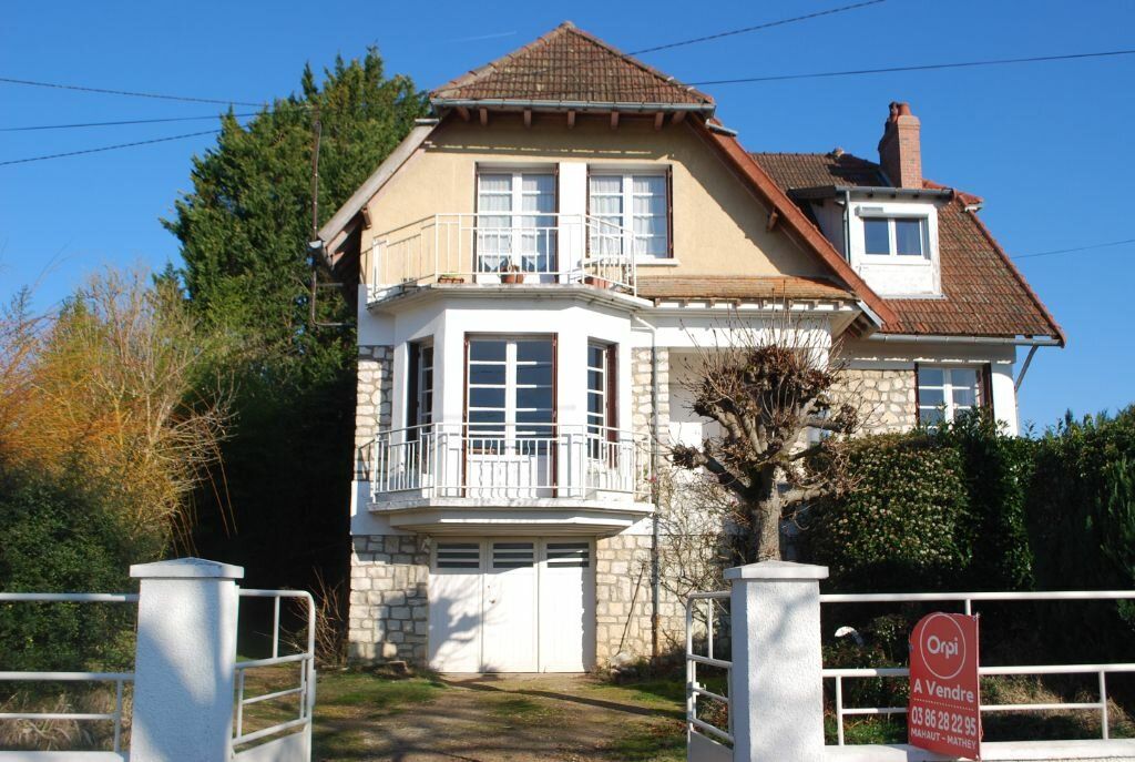 Achat maison à vendre 5 chambres 150 m² - Cosne-Cours-sur-Loire