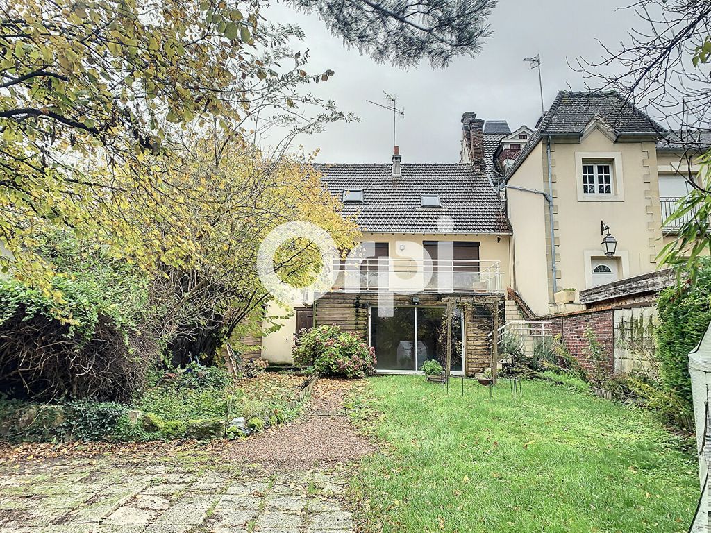 Achat maison à vendre 3 chambres 145 m² - Margny-lès-Compiègne