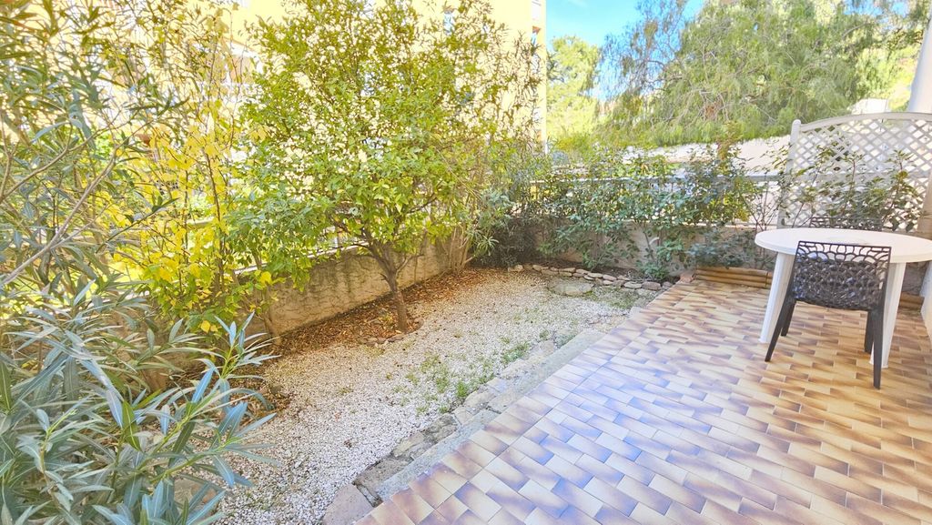 Achat appartement à vendre 2 pièces 21 m² - Saint-Mandrier-sur-Mer