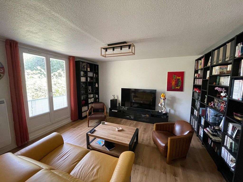 Achat appartement à vendre 4 pièces 95 m² - La Seyne-sur-Mer