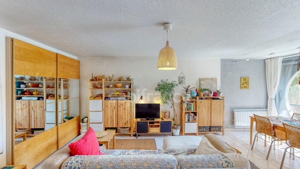 Achat appartement à vendre 3 pièces 77 m² - La Grande-Motte