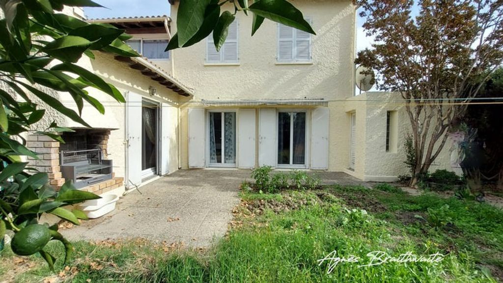 Achat maison à vendre 4 chambres 150 m² - Avignon