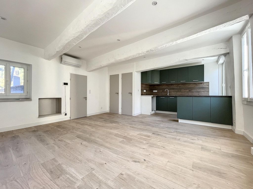 Achat duplex à vendre 4 pièces 79 m² - Montferrat