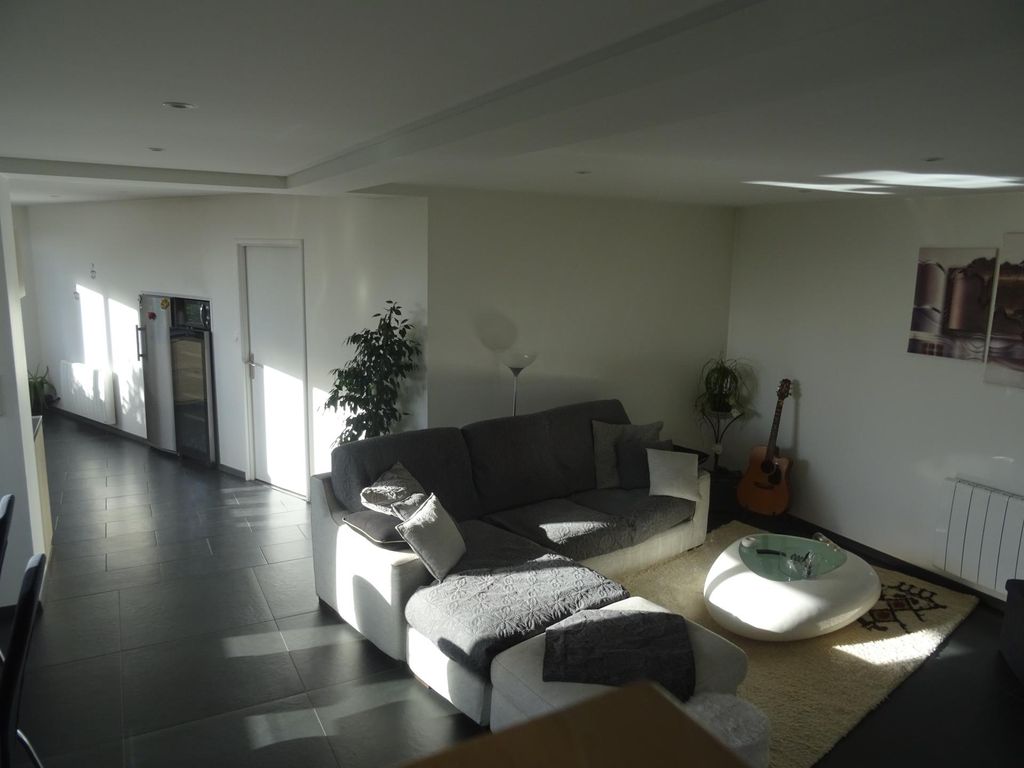 Achat maison à vendre 3 chambres 160 m² - Chassey-le-Camp