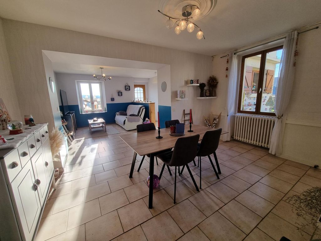 Achat maison à vendre 2 chambres 96 m² - Soissons