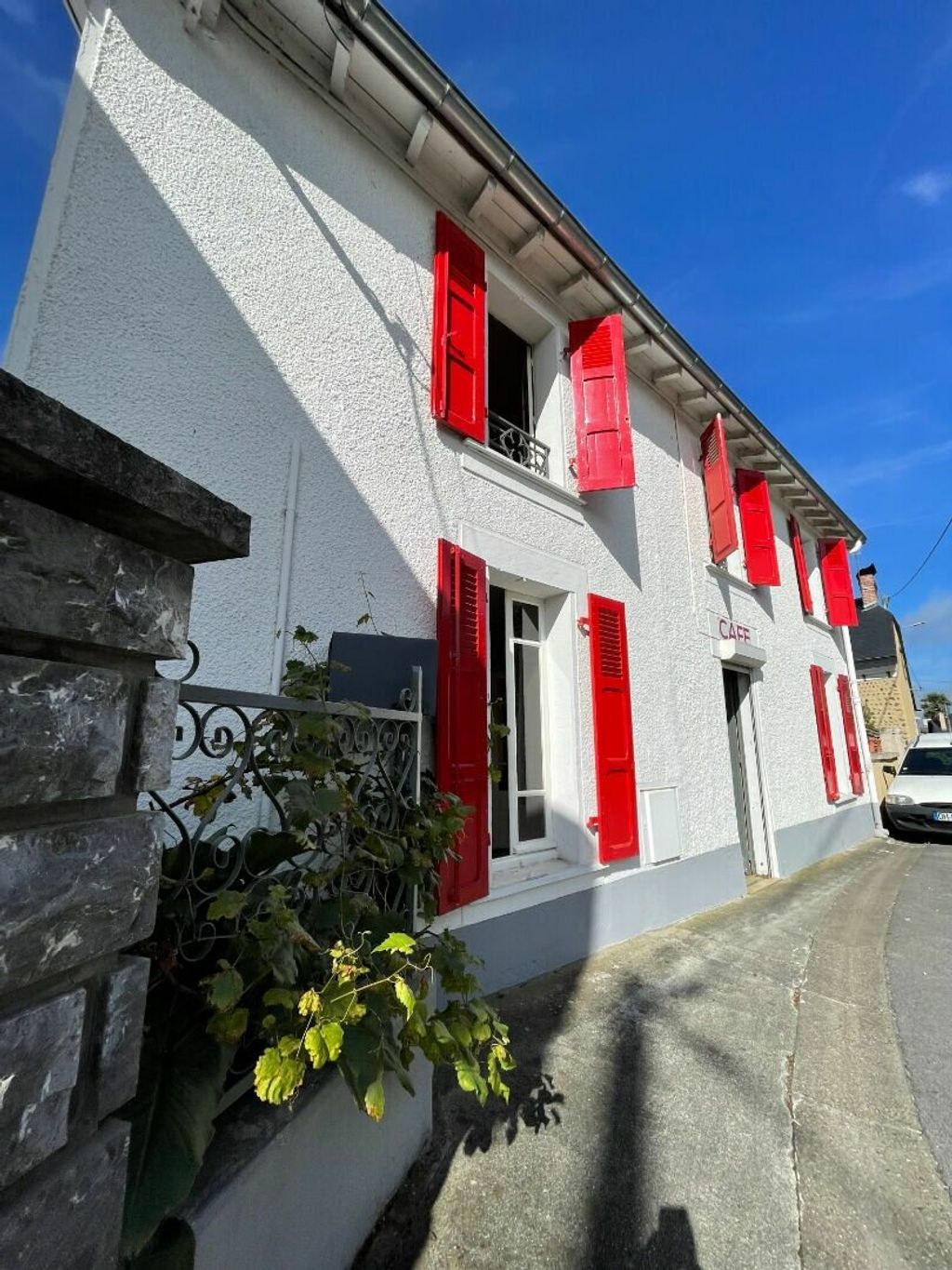 Achat maison à vendre 9 chambres 197 m² - Pontacq
