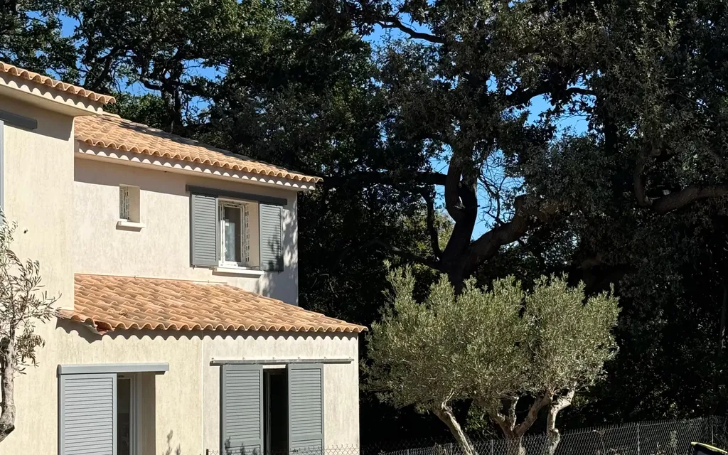 Achat maison à vendre 4 chambres 90 m² - Six-Fours-les-Plages