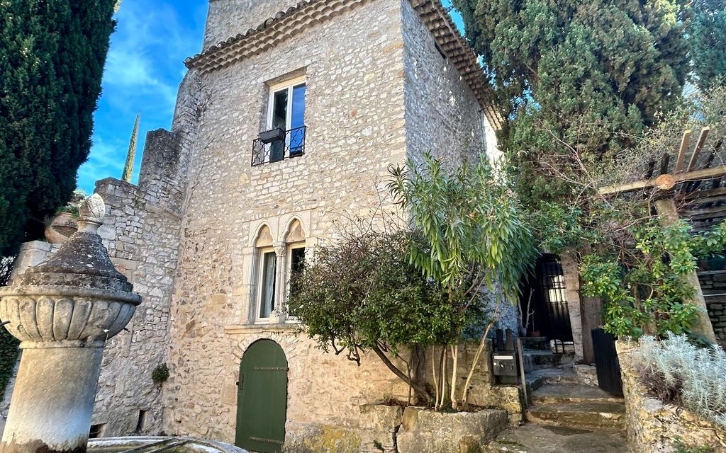 Achat maison à vendre 3 chambres 108 m² - Vaison-la-Romaine