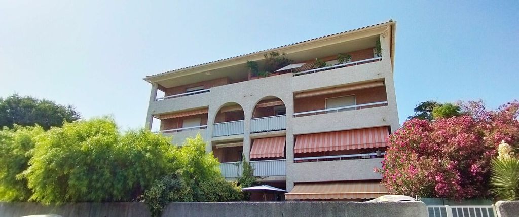 Achat appartement à vendre 3 pièces 66 m² - La Valette-du-Var
