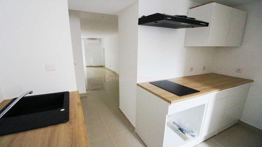 Achat appartement à vendre 2 pièces 27 m² - Marseille 5ème arrondissement