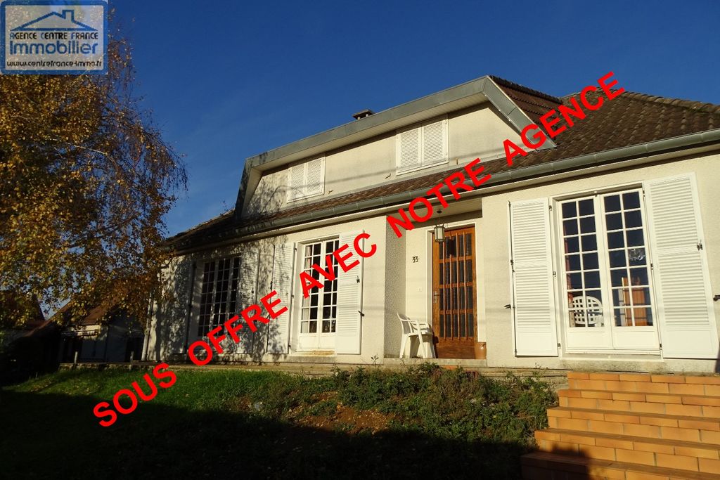 Achat maison à vendre 2 chambres 160 m² - Bourges