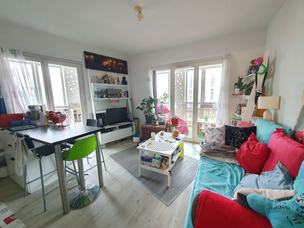 Achat appartement à vendre 2 pièces 39 m² - Bègles