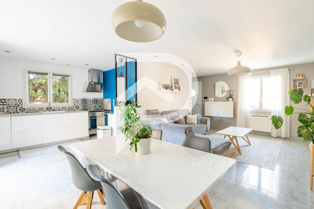 Achat maison à vendre 3 chambres 84 m² - Marignane