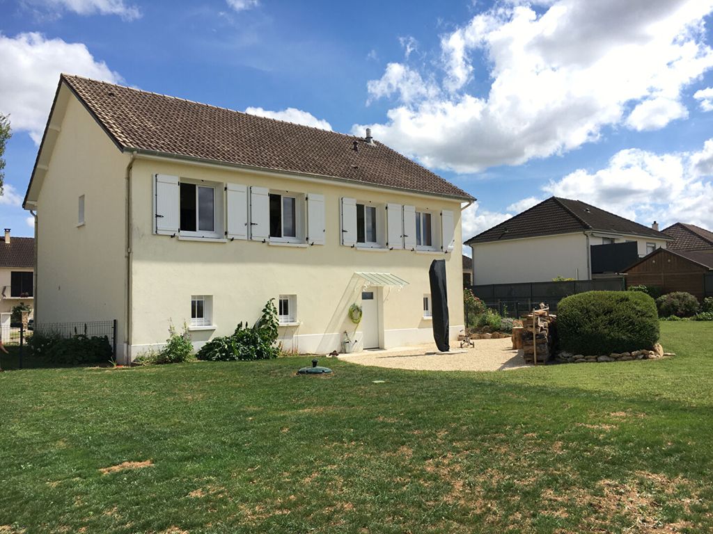Achat maison à vendre 4 chambres 120 m² - Bourges
