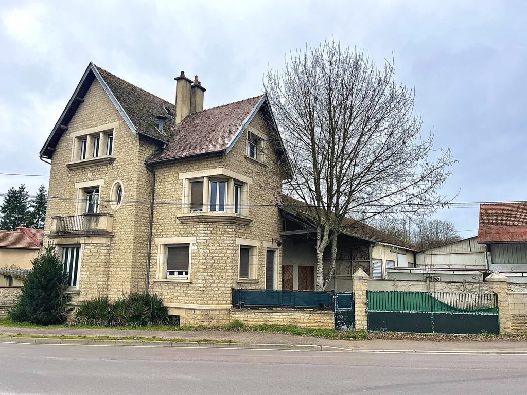 Achat maison à vendre 4 chambres 170 m² - Châtillon-sur-Seine