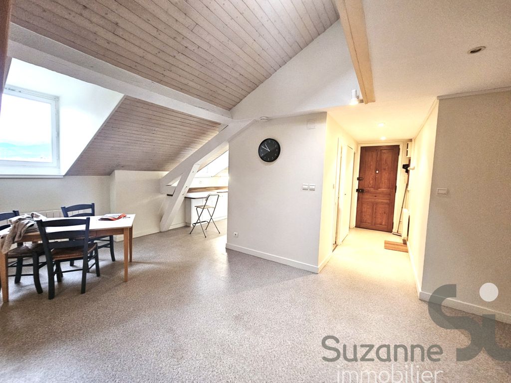 Achat appartement à vendre 2 pièces 57 m² - Grenoble