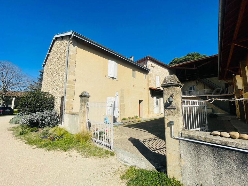 Achat maison à vendre 3 chambres 120 m² - Saint-Donat-sur-l'Herbasse