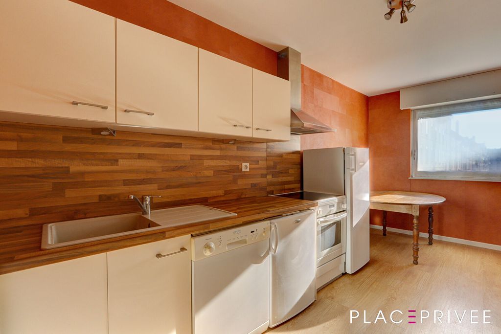 Achat appartement à vendre 4 pièces 96 m² - Nancy