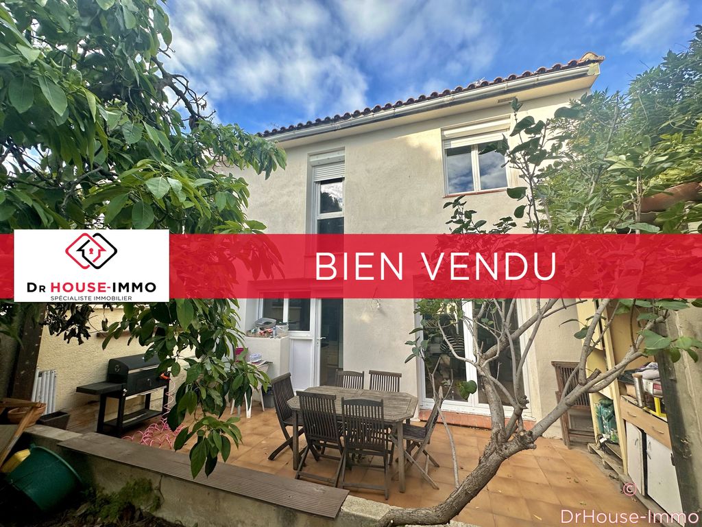 Achat maison à vendre 3 chambres 98 m² - Saint-Estève