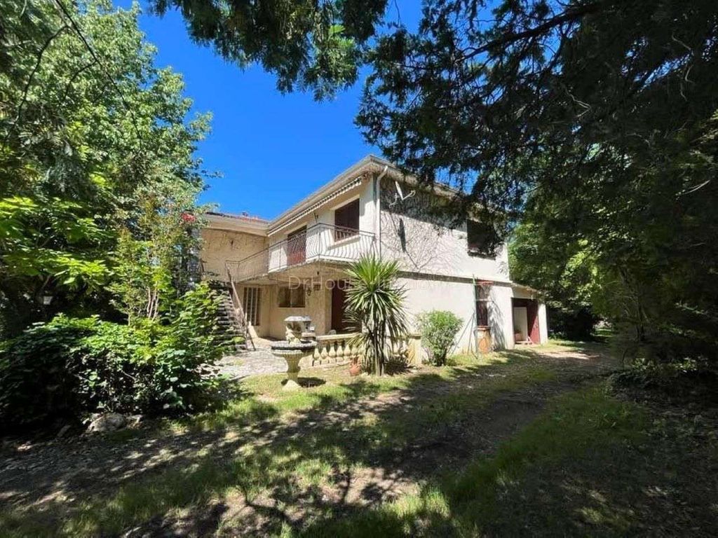 Achat maison à vendre 4 chambres 250 m² - Fréjairolles