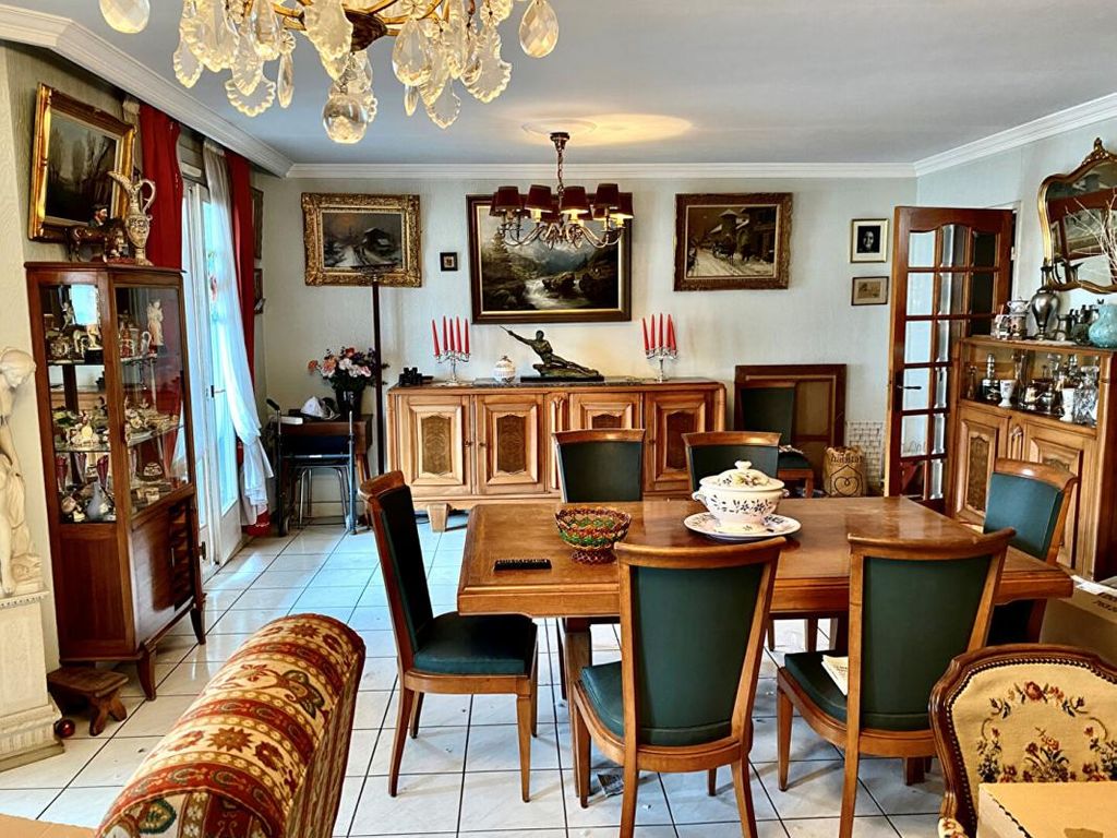 Achat appartement à vendre 5 pièces 107 m² - Lyon 7ème arrondissement