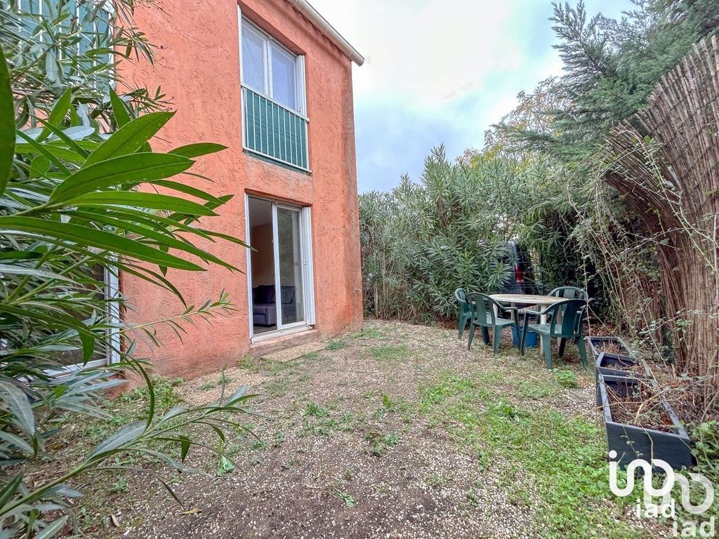 Achat appartement à vendre 2 pièces 41 m² - Cogolin