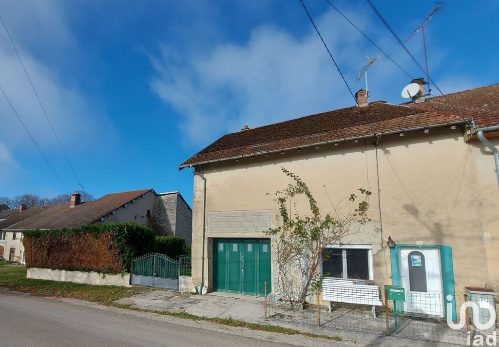 Achat maison à vendre 2 chambres 64 m² - Vertamboz