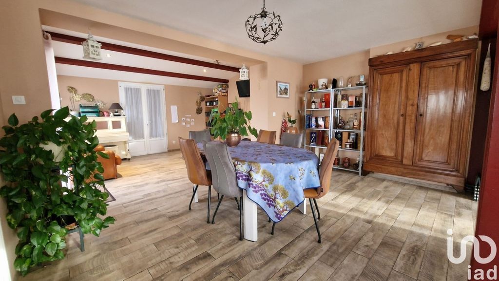 Achat maison à vendre 5 chambres 128 m² - Niort