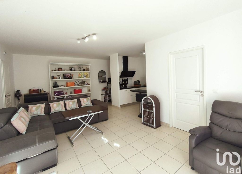 Achat appartement à vendre 3 pièces 79 m² - Royan