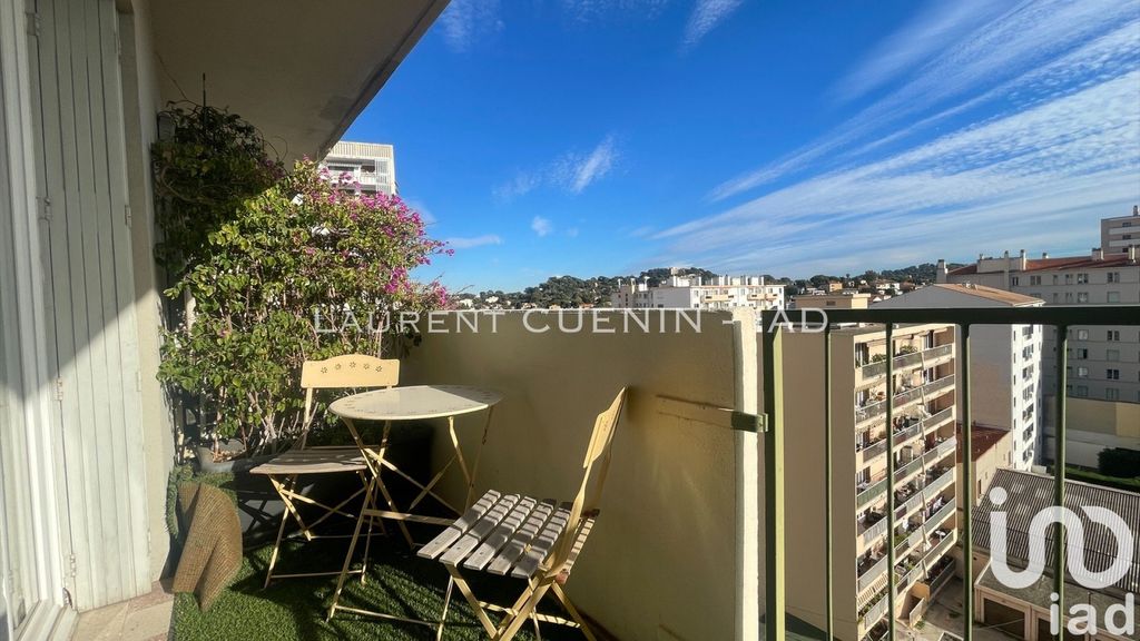 Achat appartement à vendre 3 pièces 64 m² - Toulon