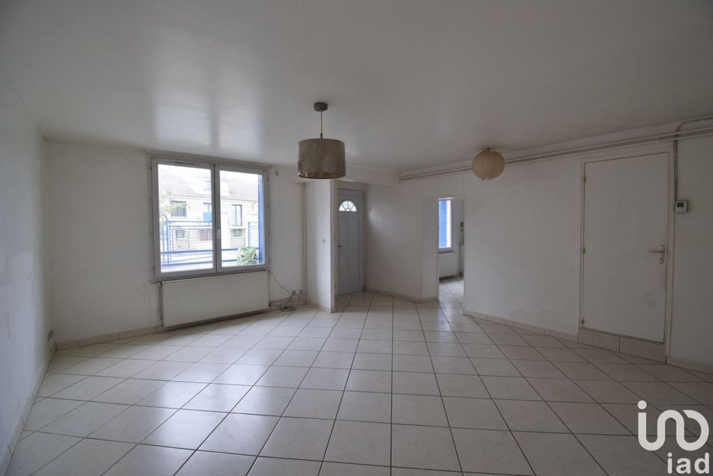 Achat maison à vendre 3 chambres 107 m² - Nanteuil-lès-Meaux